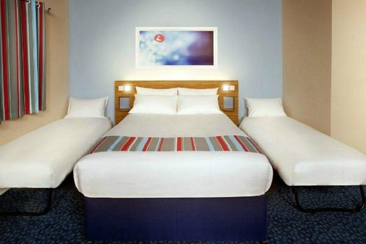 Travelodge Falkirk Luaran gambar